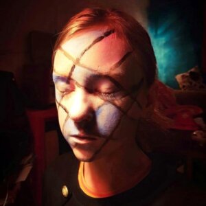 Naam: Jazz Budding,<BR> Titel: Glas in lood Naam: Jazz Budding,<BR> Titel: Glas in lood